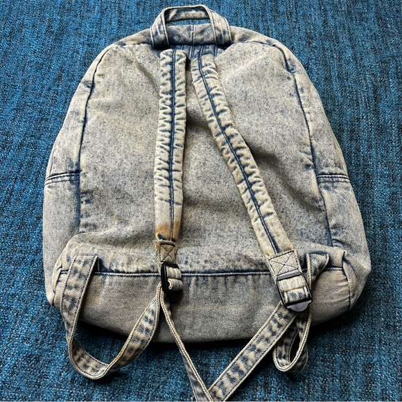 jan sport mini backpack JanSport Half Pint Daiwa Exceler LT 2500 Size:1/16 oz. - #4 Hook The Half Pint Backpack Fishing Gear Bag